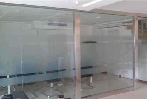 不锈钢玻璃隔断